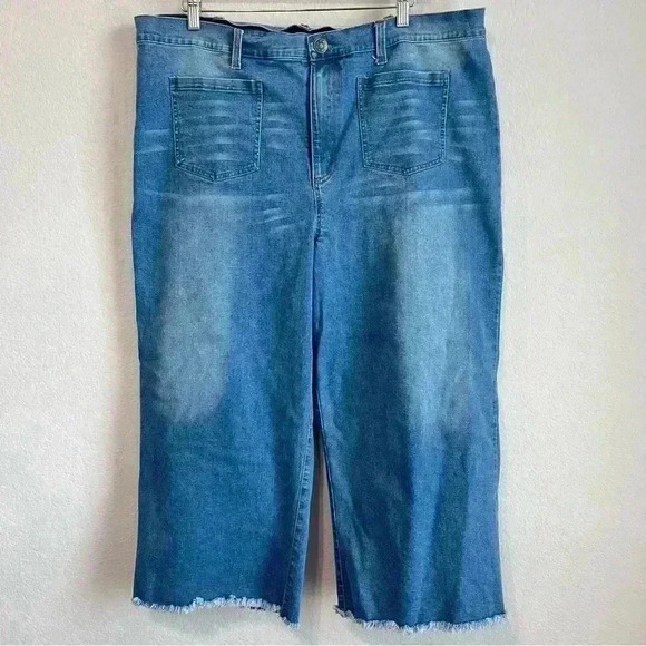 Mark. Crop Wide Leg Raw Hem Blue Denim Women’s Size 22W Boho Hippie Pants - Picture 1 of 10